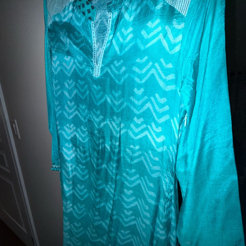 Turquoise Patterned Tunic Dress - Picture 5 of 7
